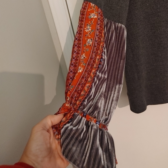 THML Boho Mixed Print Top SZ.S - Picture 7 of 9